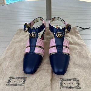 Authentic GUCCI t-strap pump